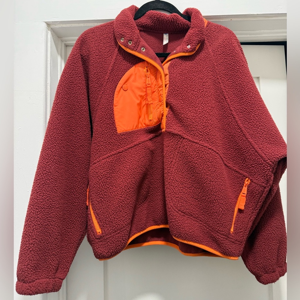 FP Movement ‘Hit the Slopes’ Pullover, Size Medium